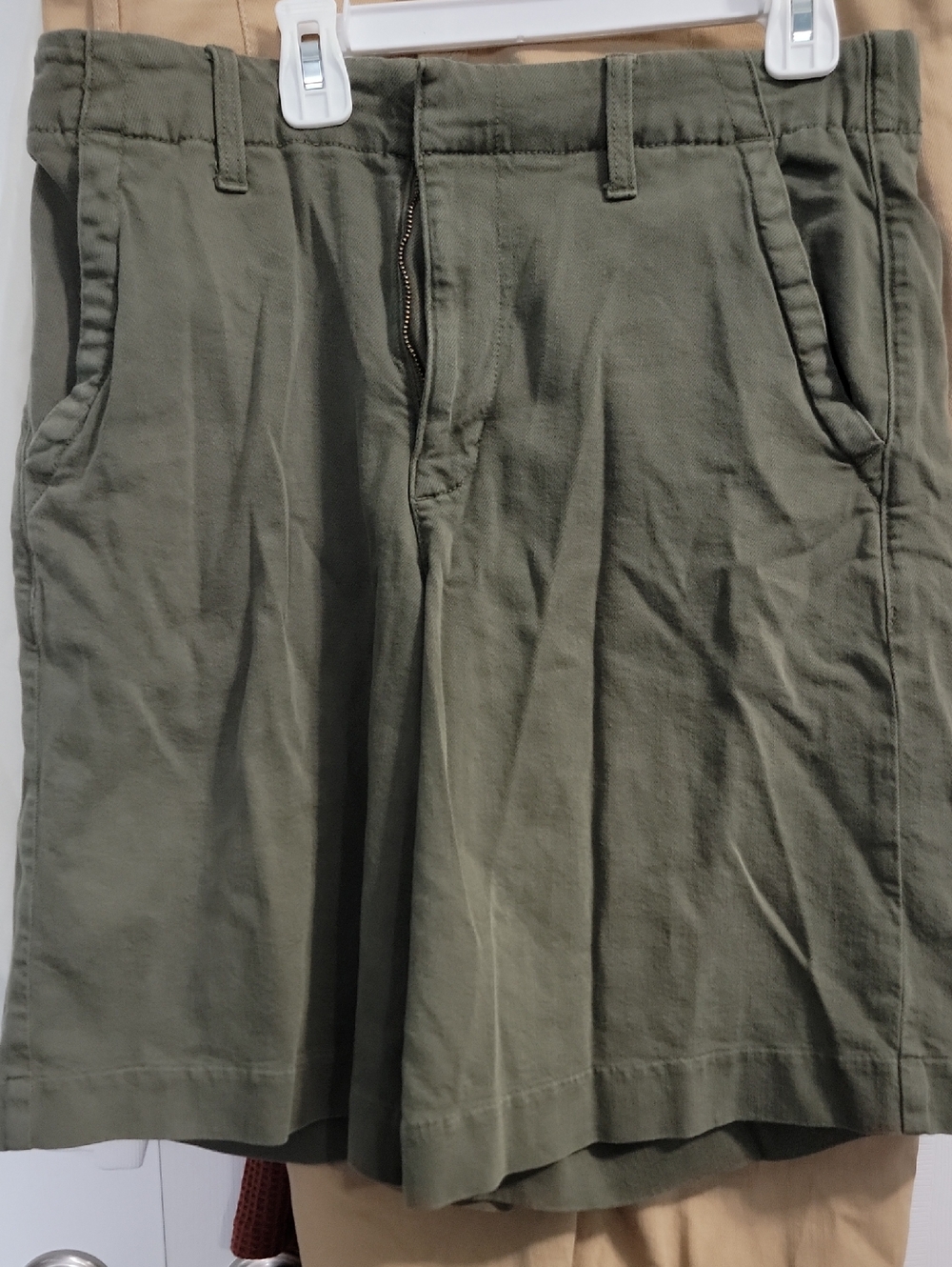 AMERICAN EAGLE JORT STYLE SHORT. 6 NWOT
